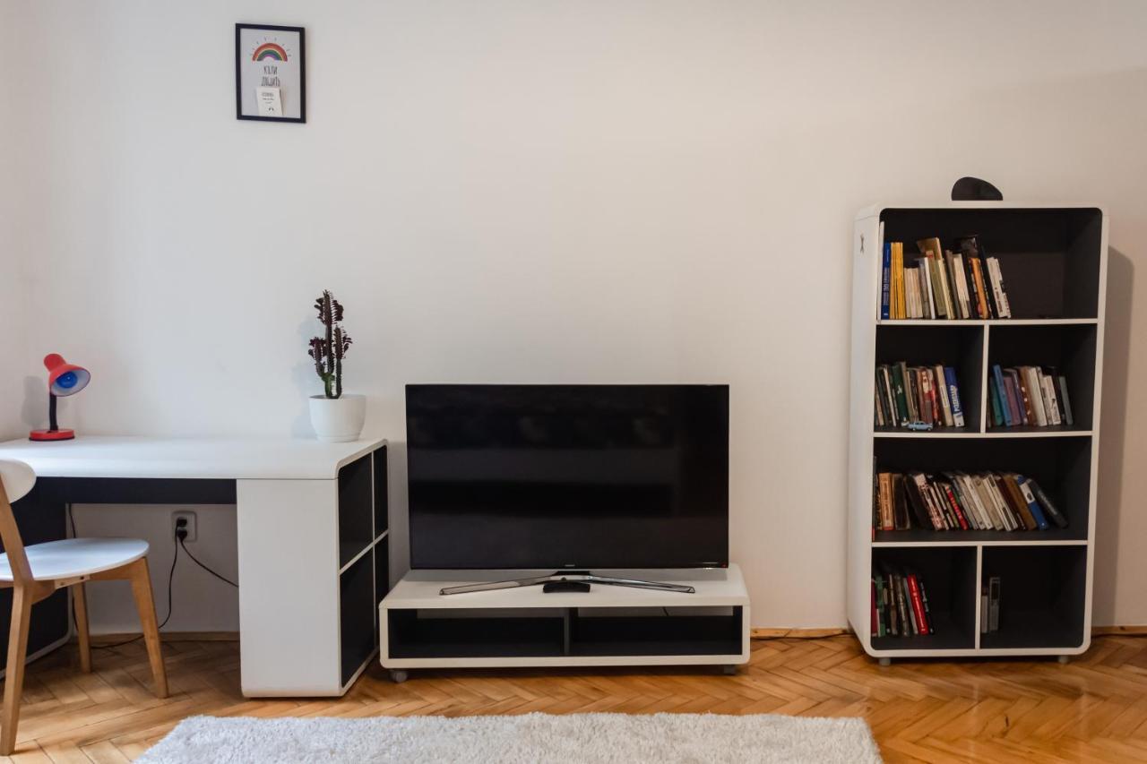 Berlin Apartment Lviv Luaran gambar